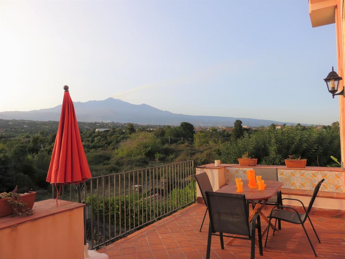 Case Vacanze Residence Trinacria 阿奇雷亚莱 外观 照片