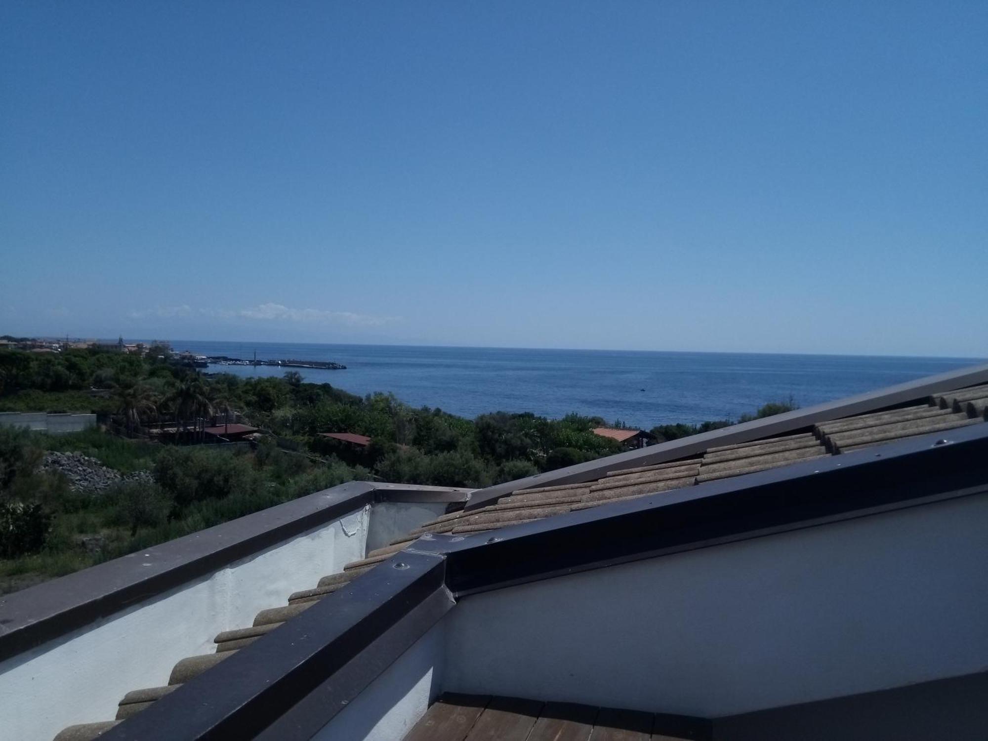 Case Vacanze Residence Trinacria 阿奇雷亚莱 外观 照片