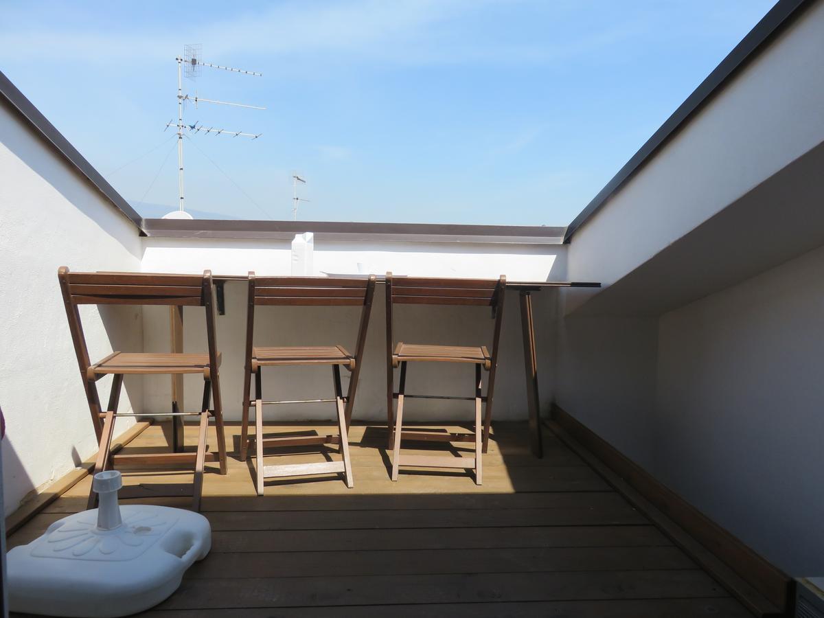 Case Vacanze Residence Trinacria 阿奇雷亚莱 外观 照片